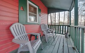 Cozy Laconia Studio With Pool Access - 2 Mi To Lake!