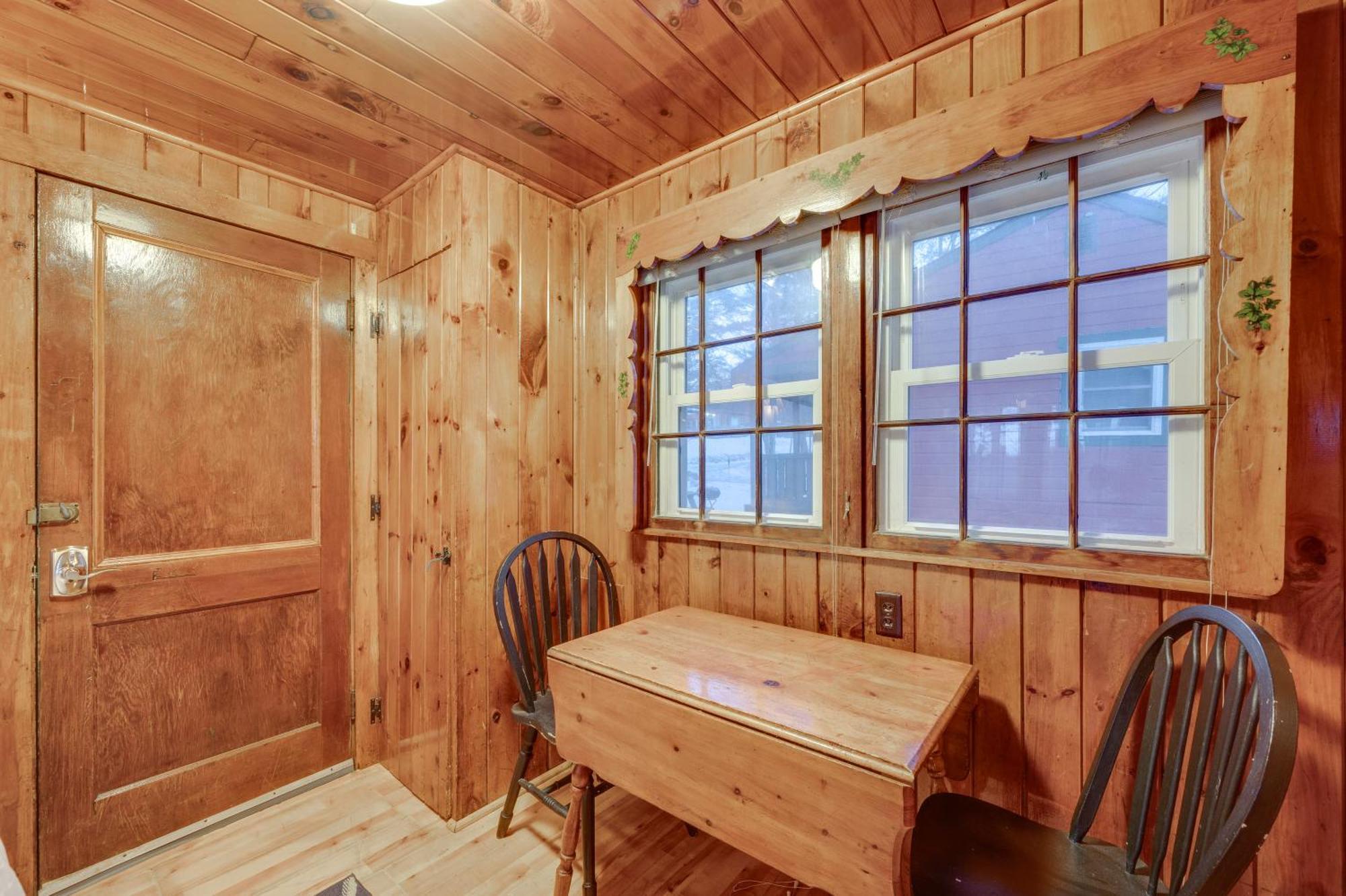Cozy Laconia Studio With Pool Access - 2 Mi To Lake! Apartment Exterior photo