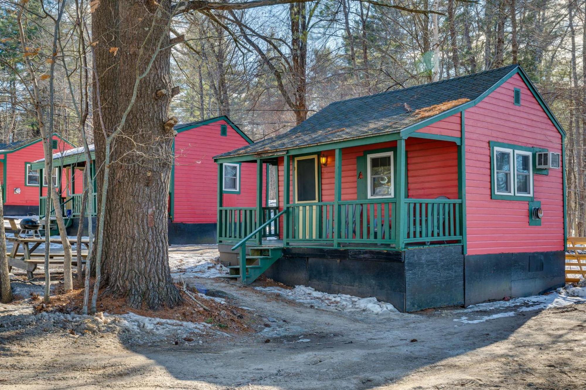 Cozy Laconia Studio With Pool Access - 2 Mi To Lake! Apartment Exterior photo